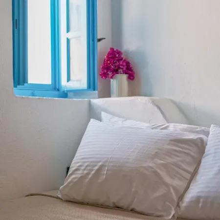 Cycladic Traditional House With View Apartment